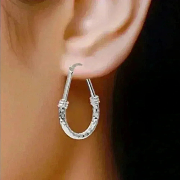 New Beautiful Sterling Silver Hoops - Picture 4 of 4